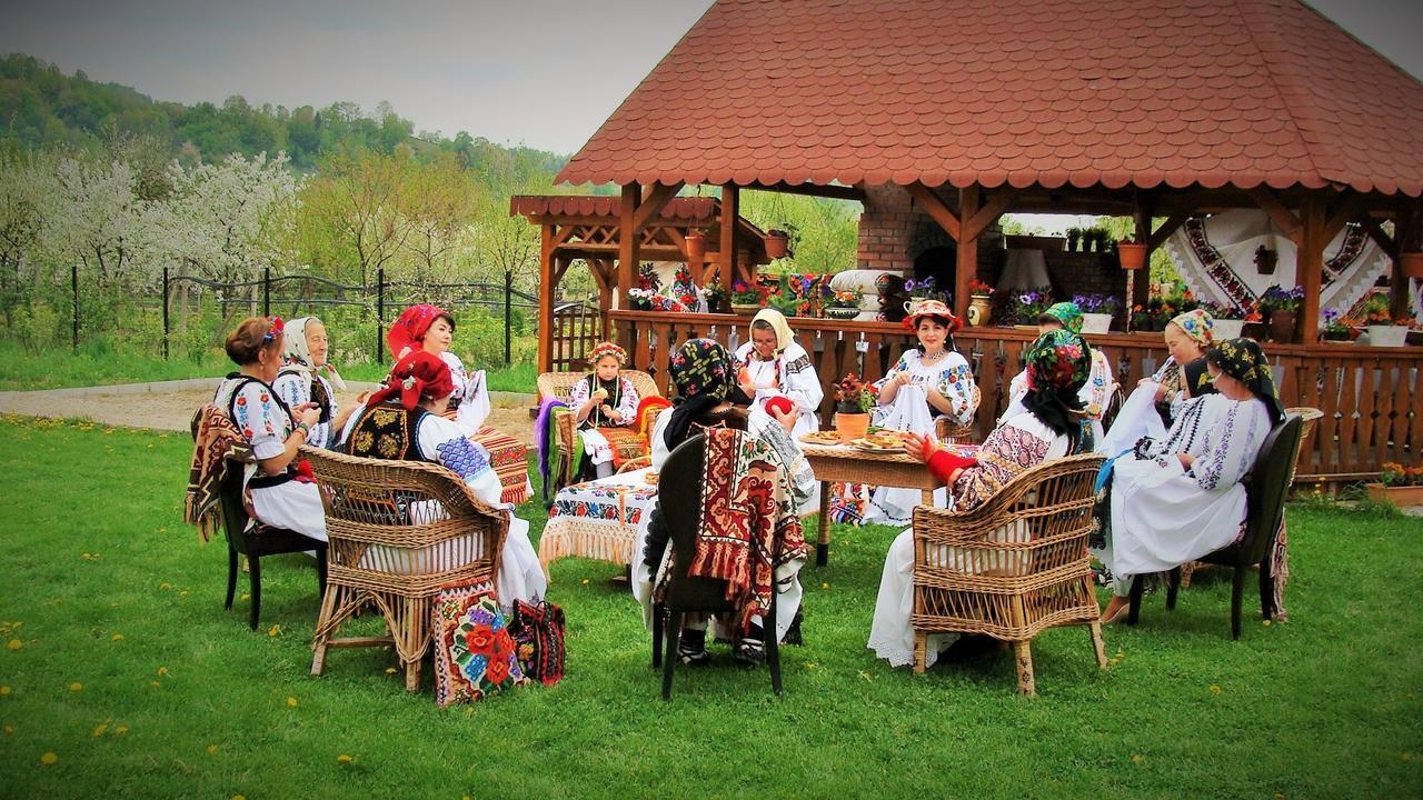Pensiunea Rares Bistrita Bargaului المظهر الخارجي الصورة