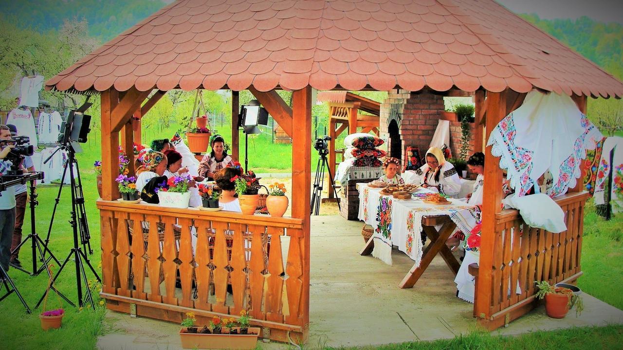 Pensiunea Rares Bistrita Bargaului المظهر الخارجي الصورة